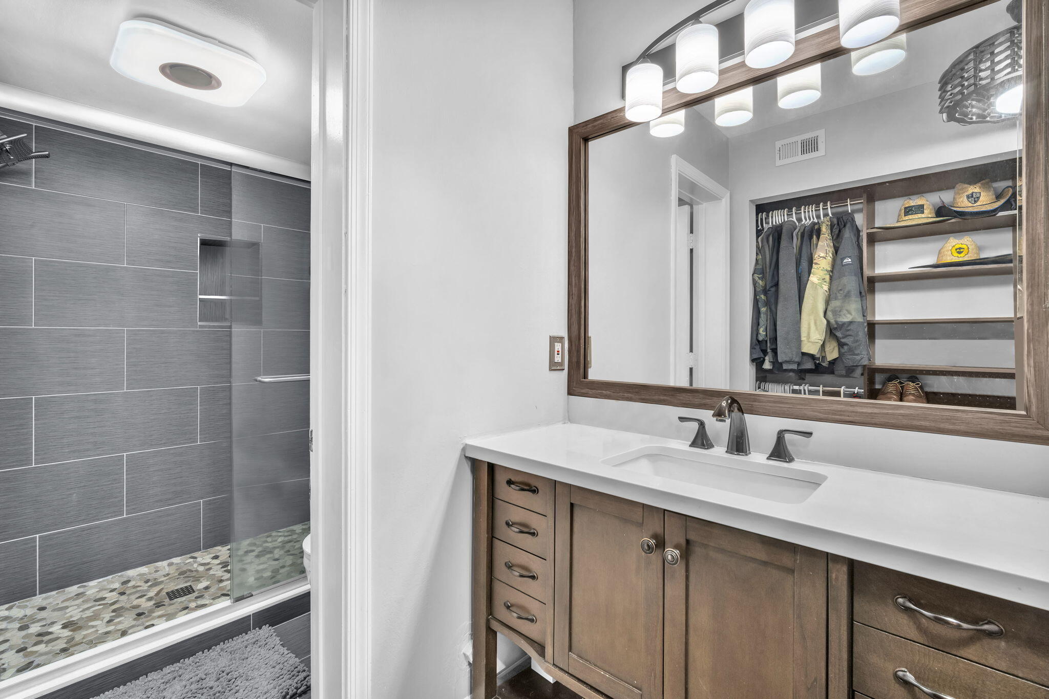 REPUBLIC SQUARE CONDO - Residential