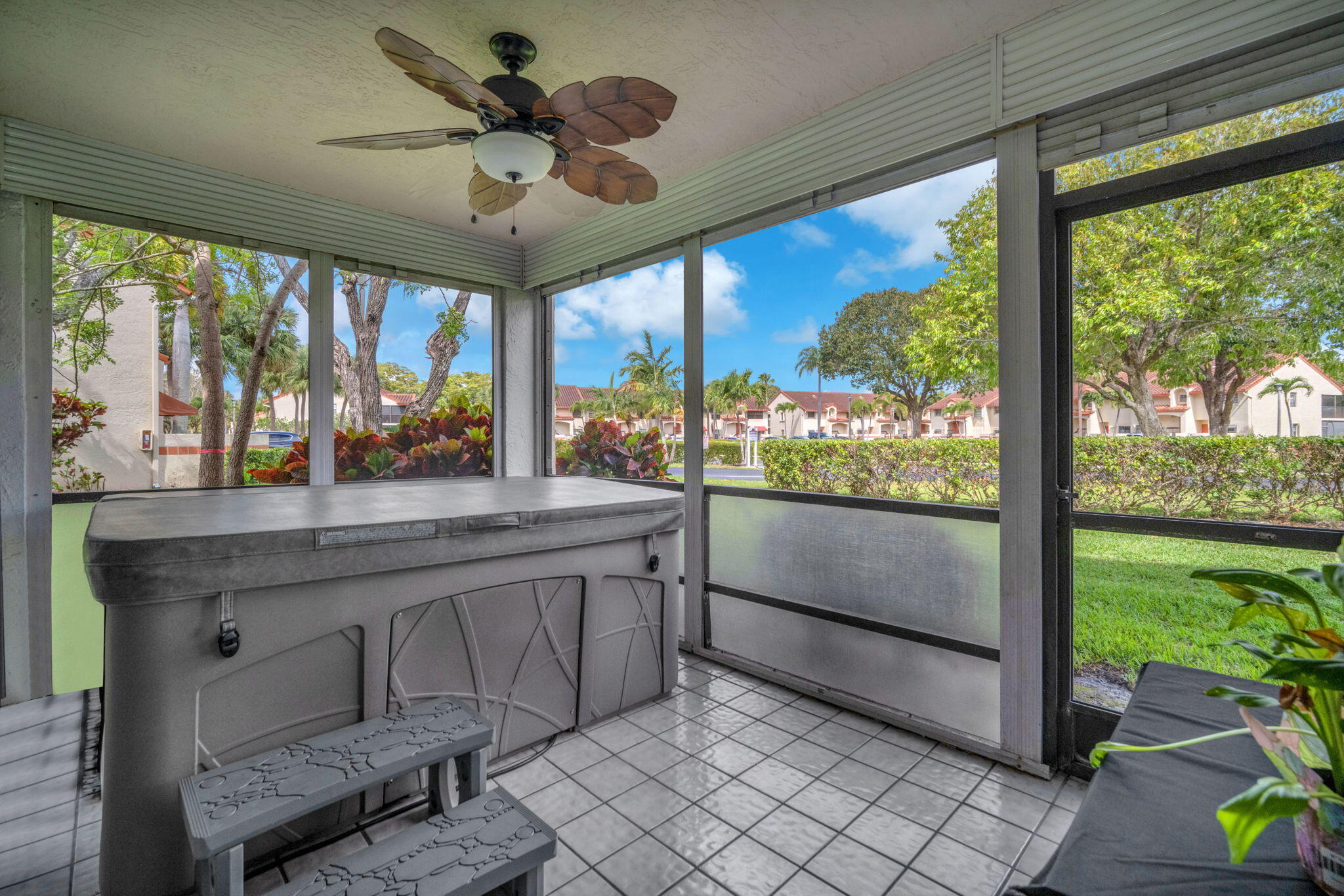 REPUBLIC SQUARE CONDO - Residential