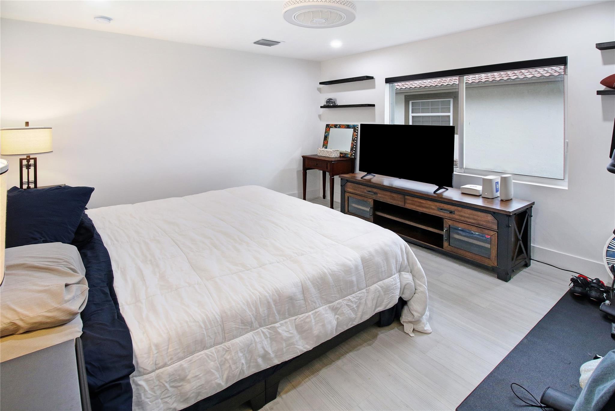 Coral Spgs Country Club - Residential