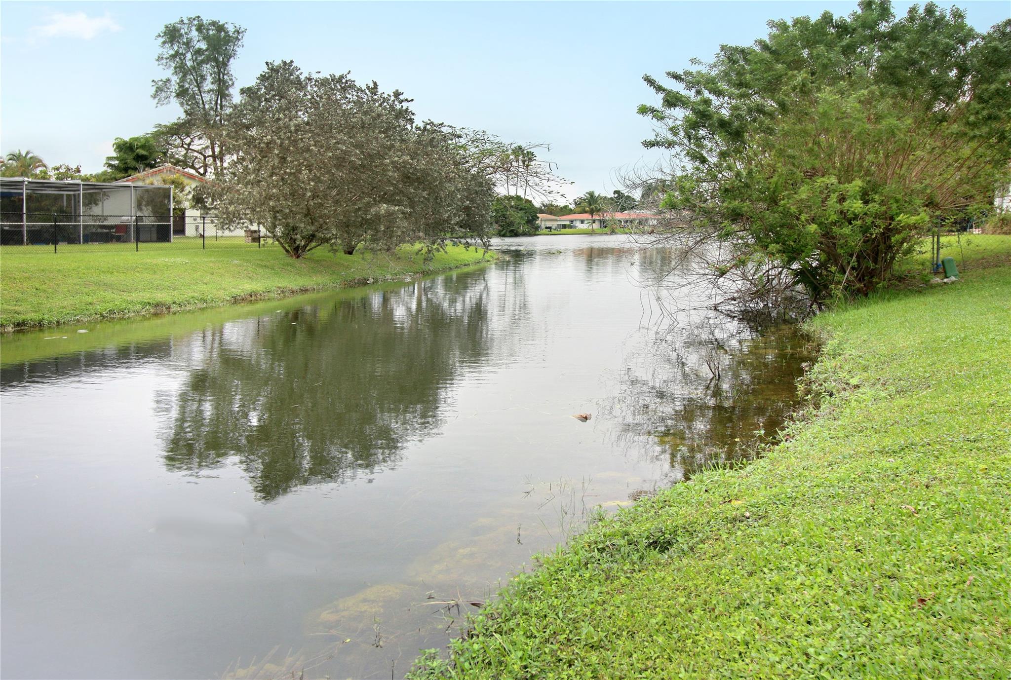 Coral Spgs Country Club - Residential