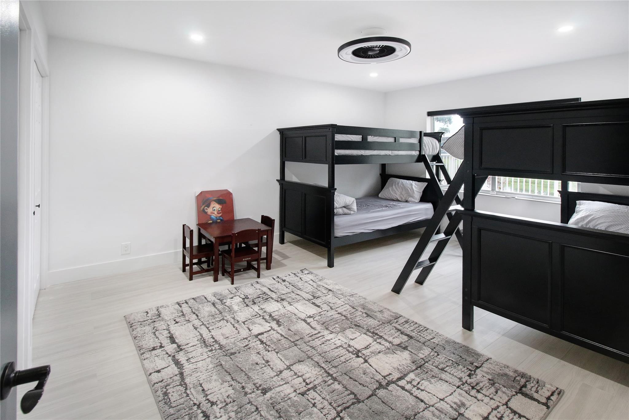 Coral Spgs Country Club - Residential