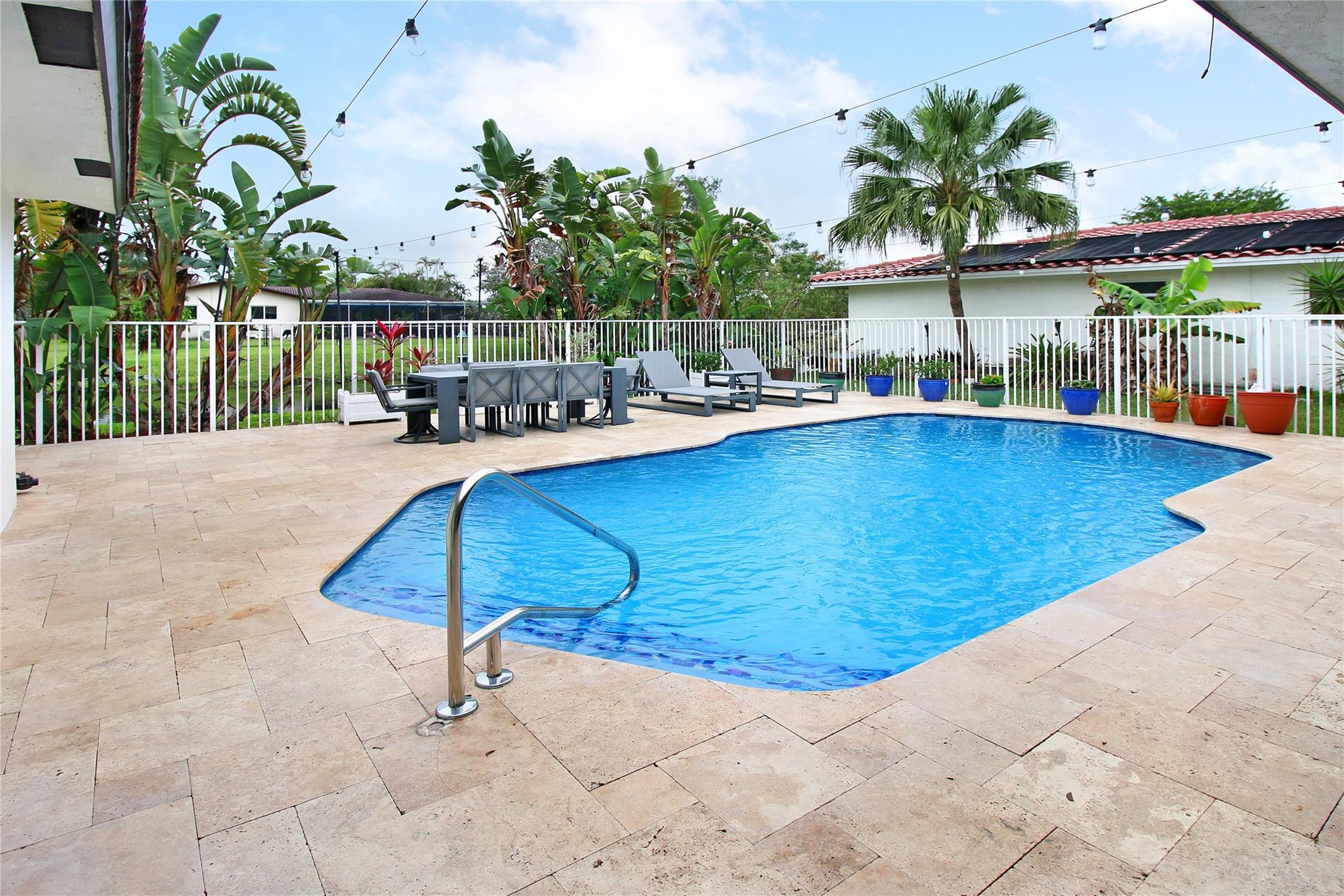 Coral Spgs Country Club - Residential