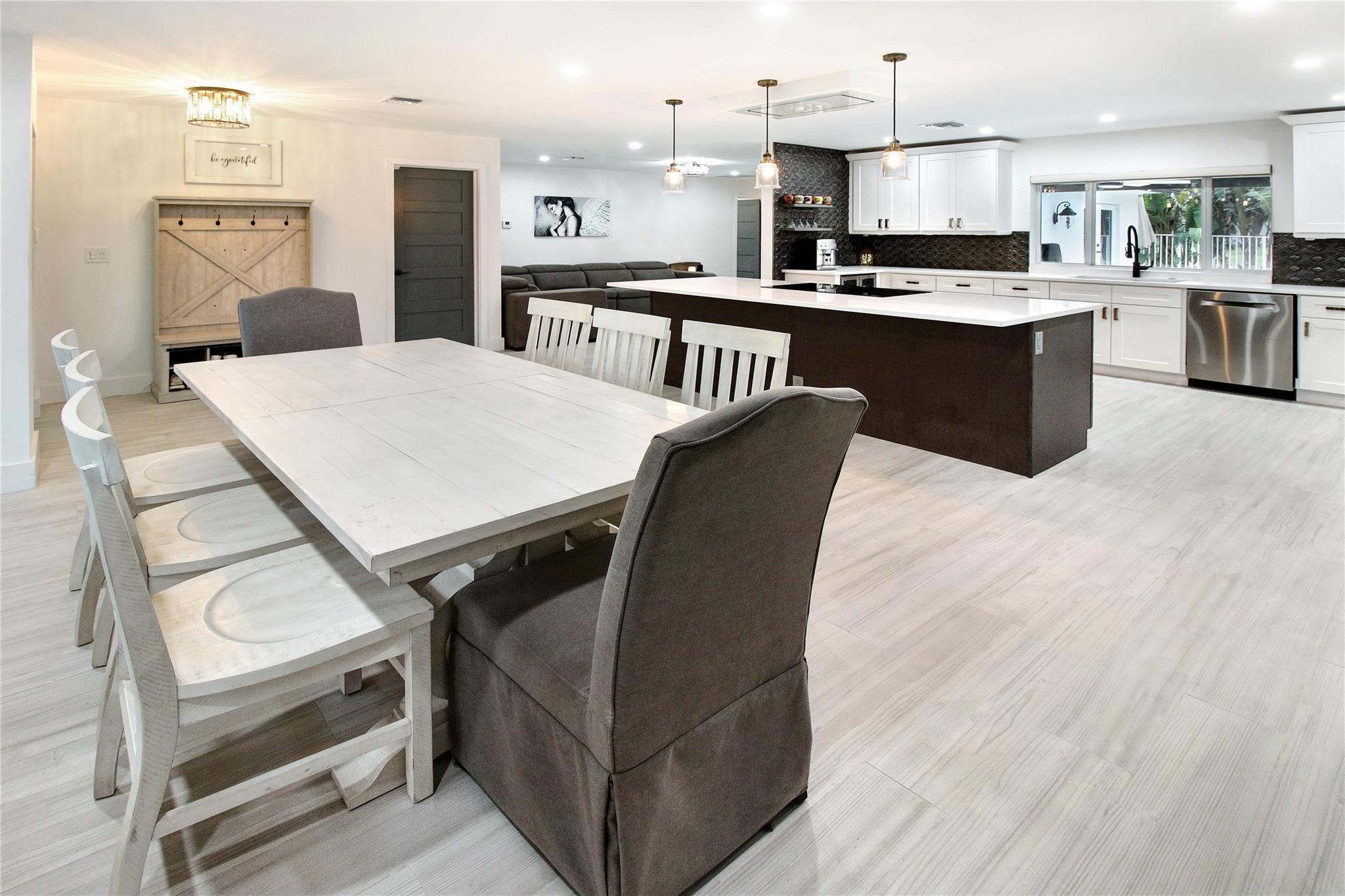 Coral Spgs Country Club - Residential