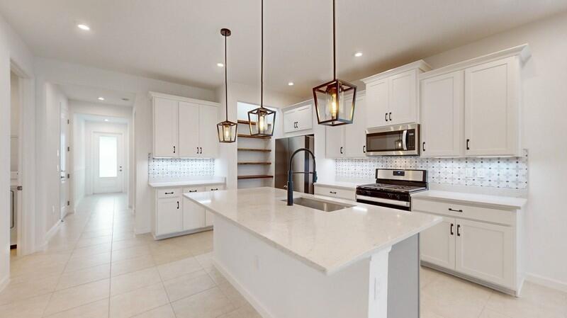 EMERY II - Residential