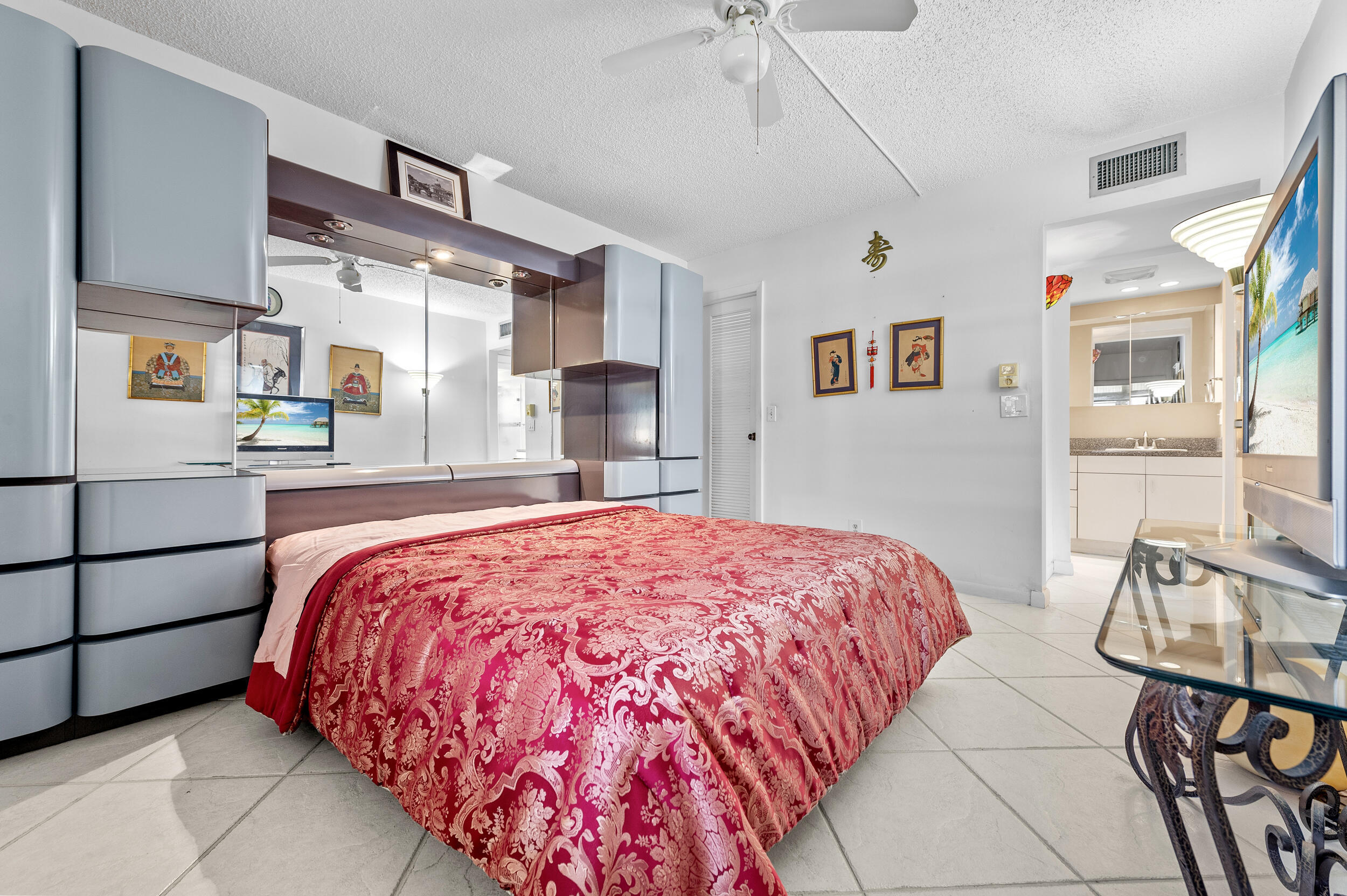 KINGS POINT PIEDMONT CONDOS - Residential