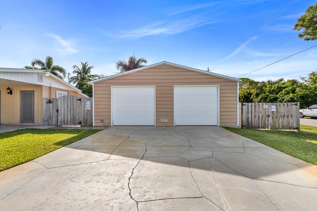 GOLDEN GATE - Residential