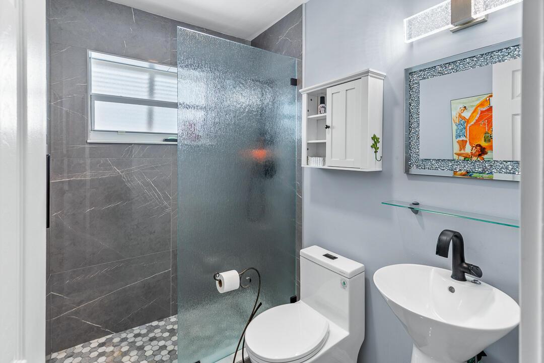 GOLDEN GATE - Residential