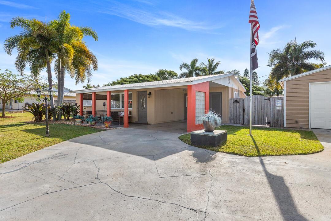 GOLDEN GATE - Residential