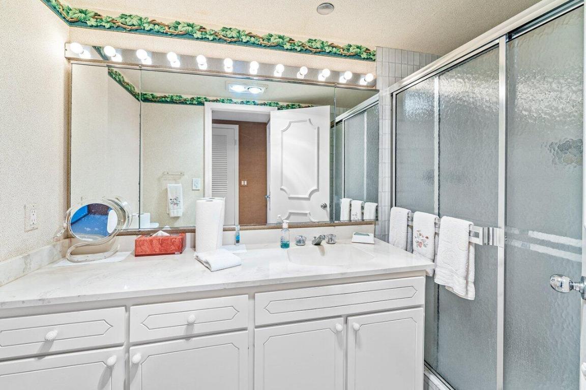 BEACH POINT CONDO - Residential