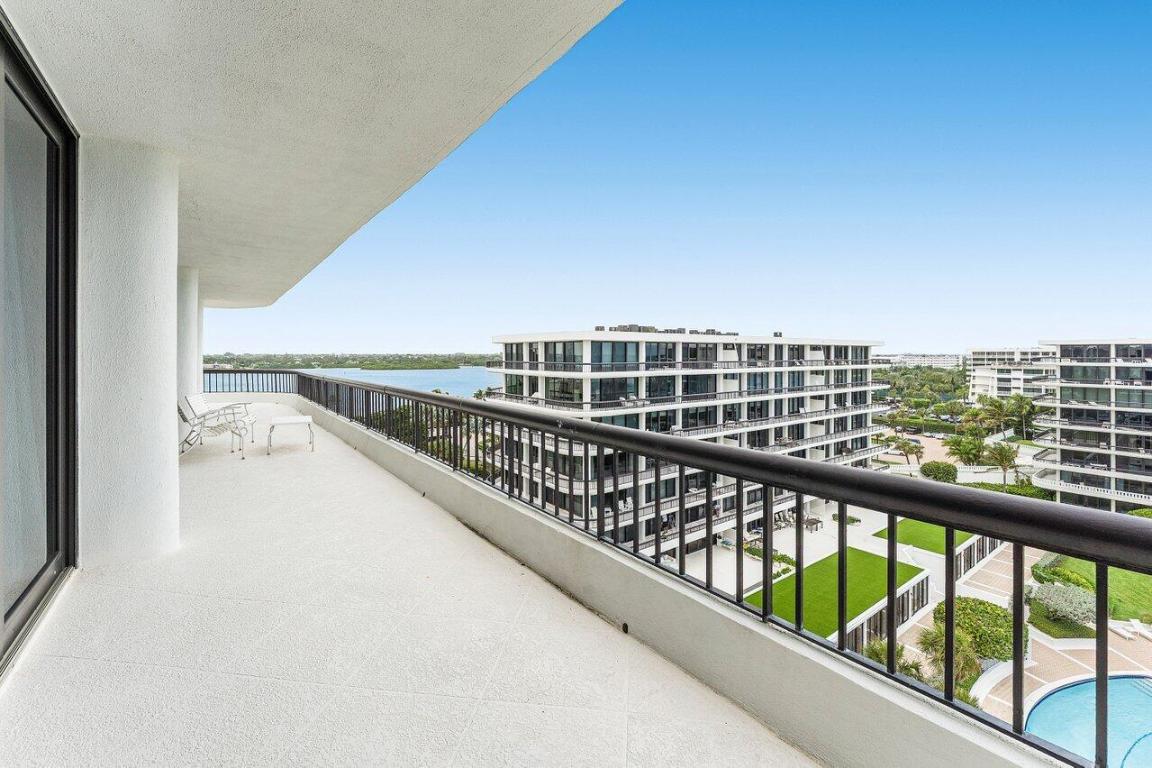 BEACH POINT CONDO - Residential