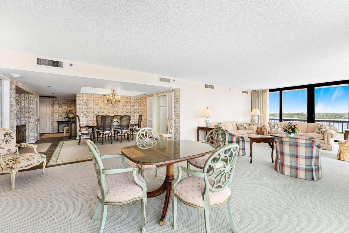 BEACH POINT CONDO - Residential