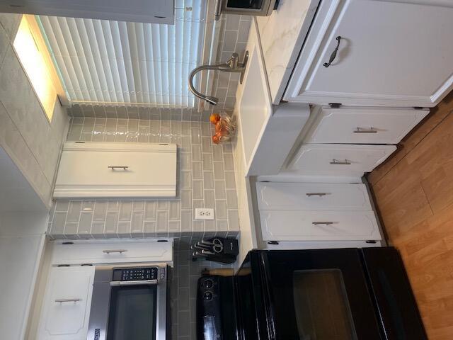 Charming 1st floor water front apartment in 55+ community. Centrally located, close to 95, Publix, walking distance to frost lake park. Includes internet, cable, water, pest control, security, general maintenance, and community events,