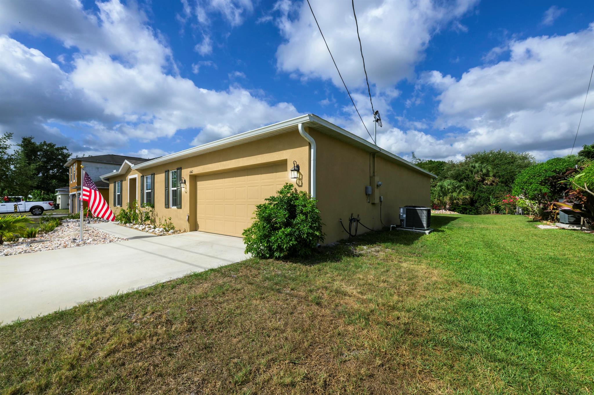 PORT ST LUCIE SECTION 21 - Residential Lease