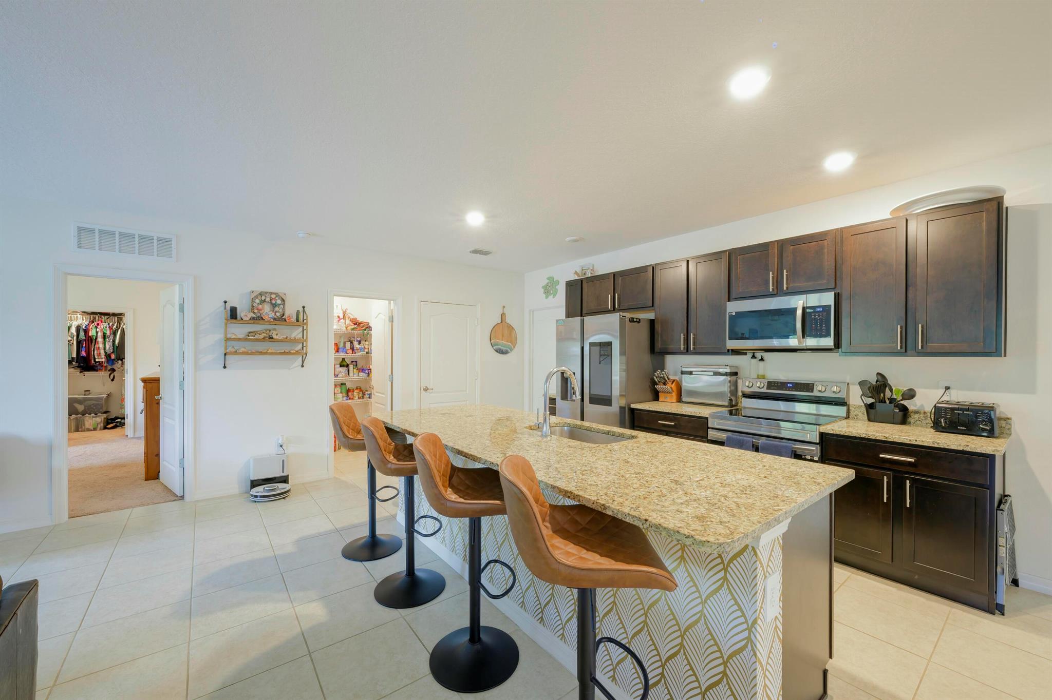 PORT ST LUCIE SECTION 21 - Residential Lease