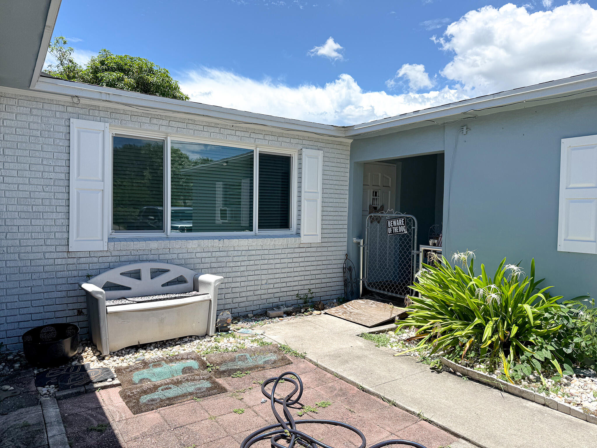 1097 Palmetto Road
