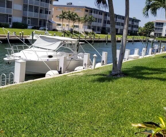 Photo of 110 Shore Court #111b, North Palm Beach, FL 33408 (MLS # B26082513)