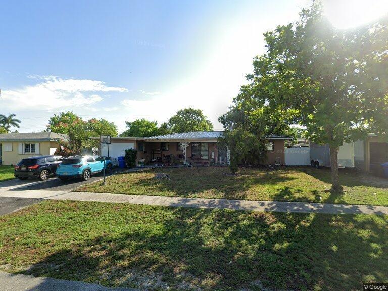NICE SIZE SINGLE FAMILY HOME FOR SALE WITH 3 BEDROOMS/ 2 BATHROMS CONVENIENTLY LOCATED IN THE CITY OF FORT LAUDERDALE NEAR MAJOR ROADS AND I-95 JUST MINUTES FROM FORT LAUDERDALE BEACH. THE ROOF WAS INSTALLED IN 2022 ONLY 3 YEARS OLD. ALL THE WINDOWS ARE IMPACT AND NEW. THE REAL PROPERTY TAXES IS AROUND $ 6369 FOR 2024. THE PROPERTY HAS A PACE LOAN THAT IS THE REASON THE PROPERTY TAX IS HIGH; THE PACE LOAN WILL BA PAID AT CLOSING TO BRING THE TAXES BACK TO IT'S NORMAL AMOUNT.