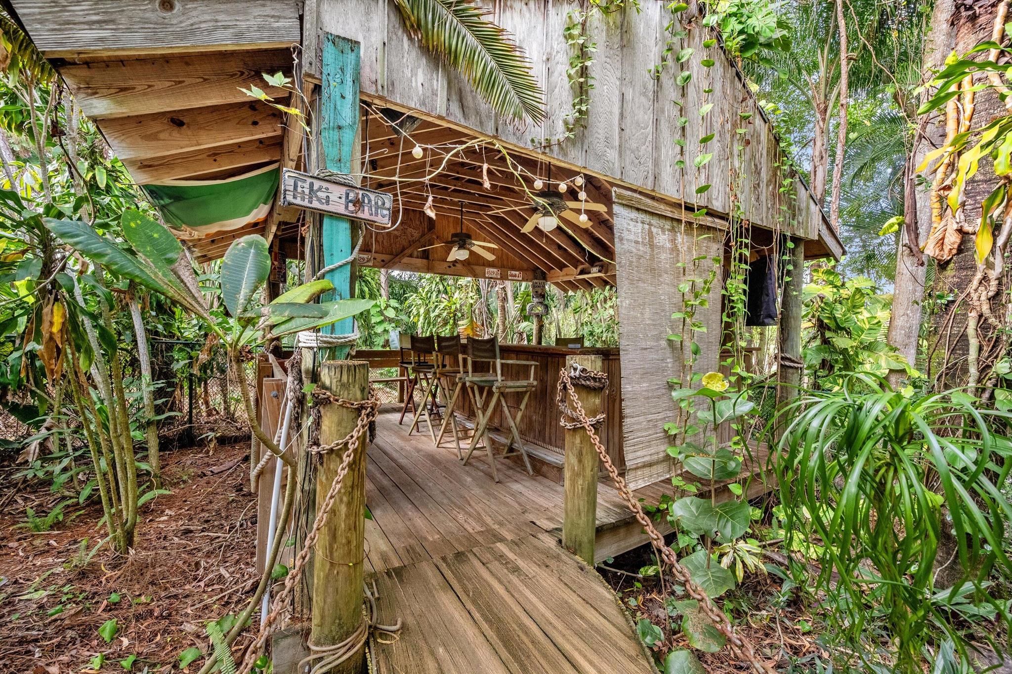 Palm Beach Country Estate - Residential