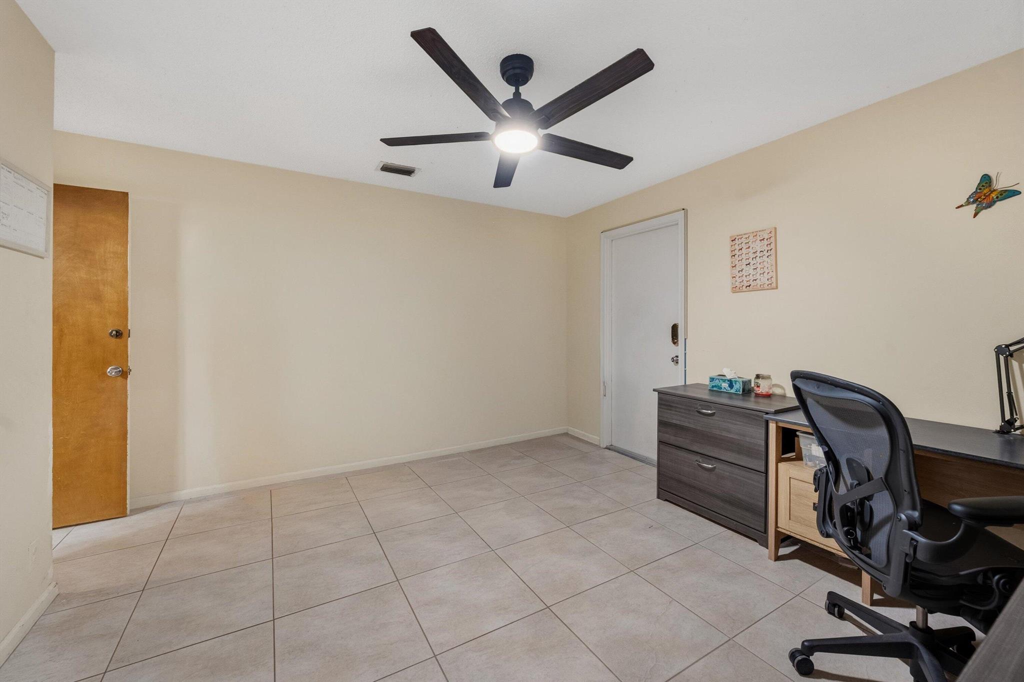 Palm Beach Country Estate - Residential