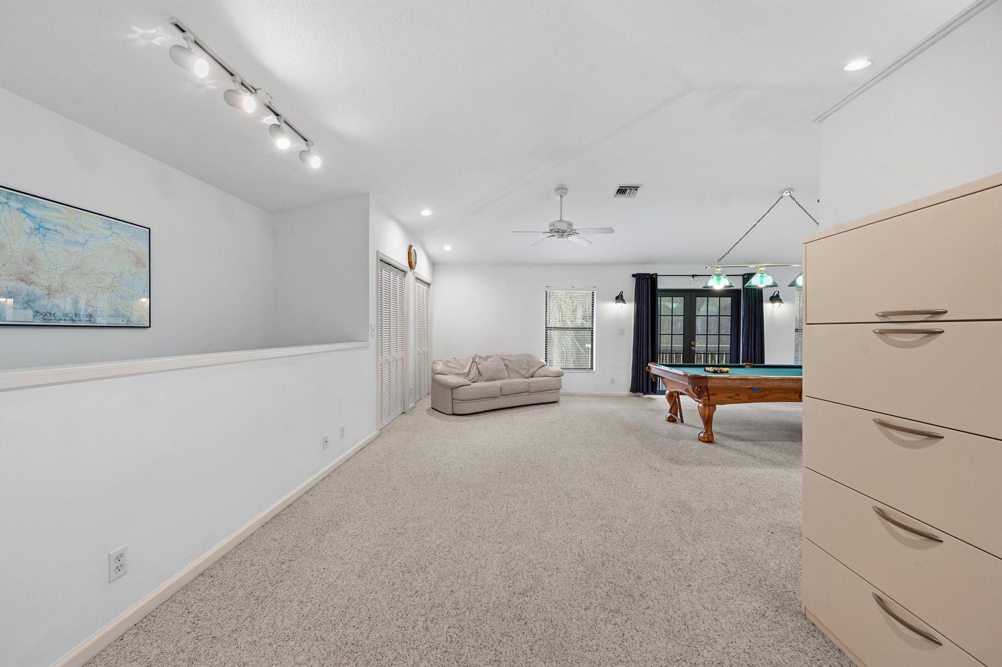 Palm Beach Country Estate - Residential