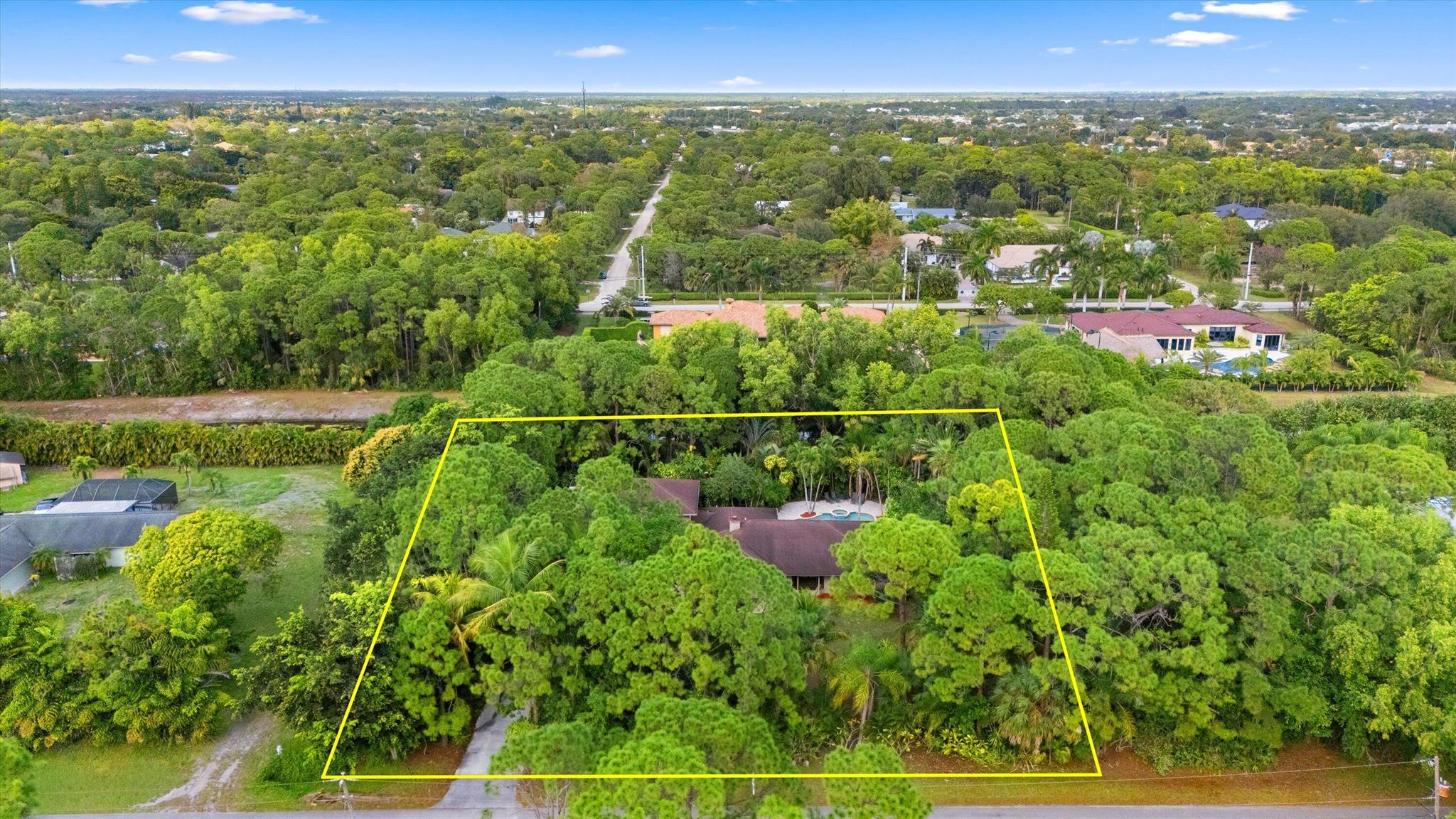 Palm Beach Country Estate - Residential