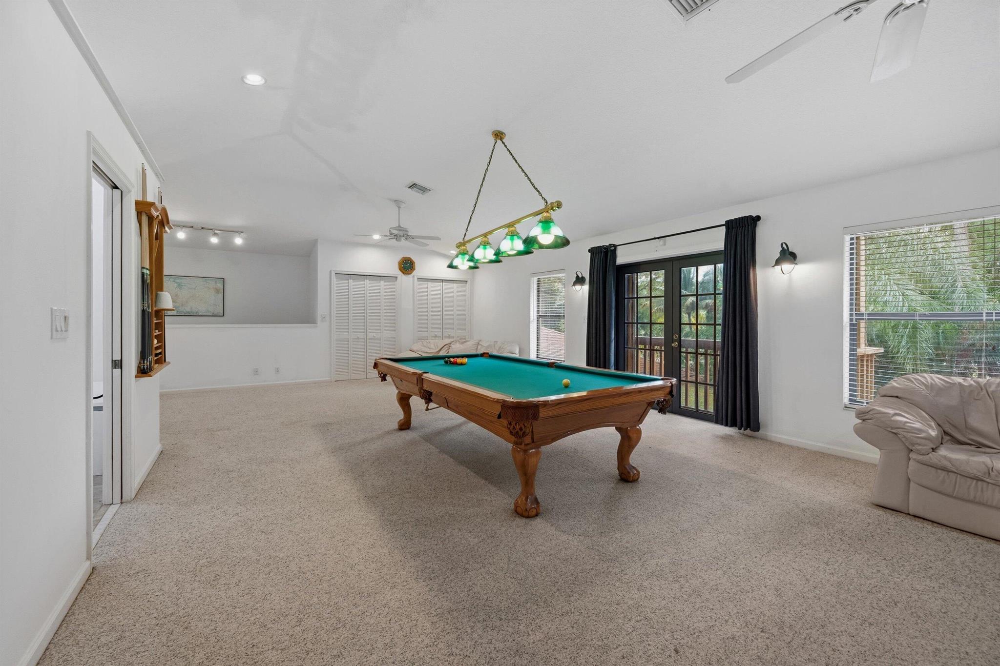 Palm Beach Country Estate - Residential