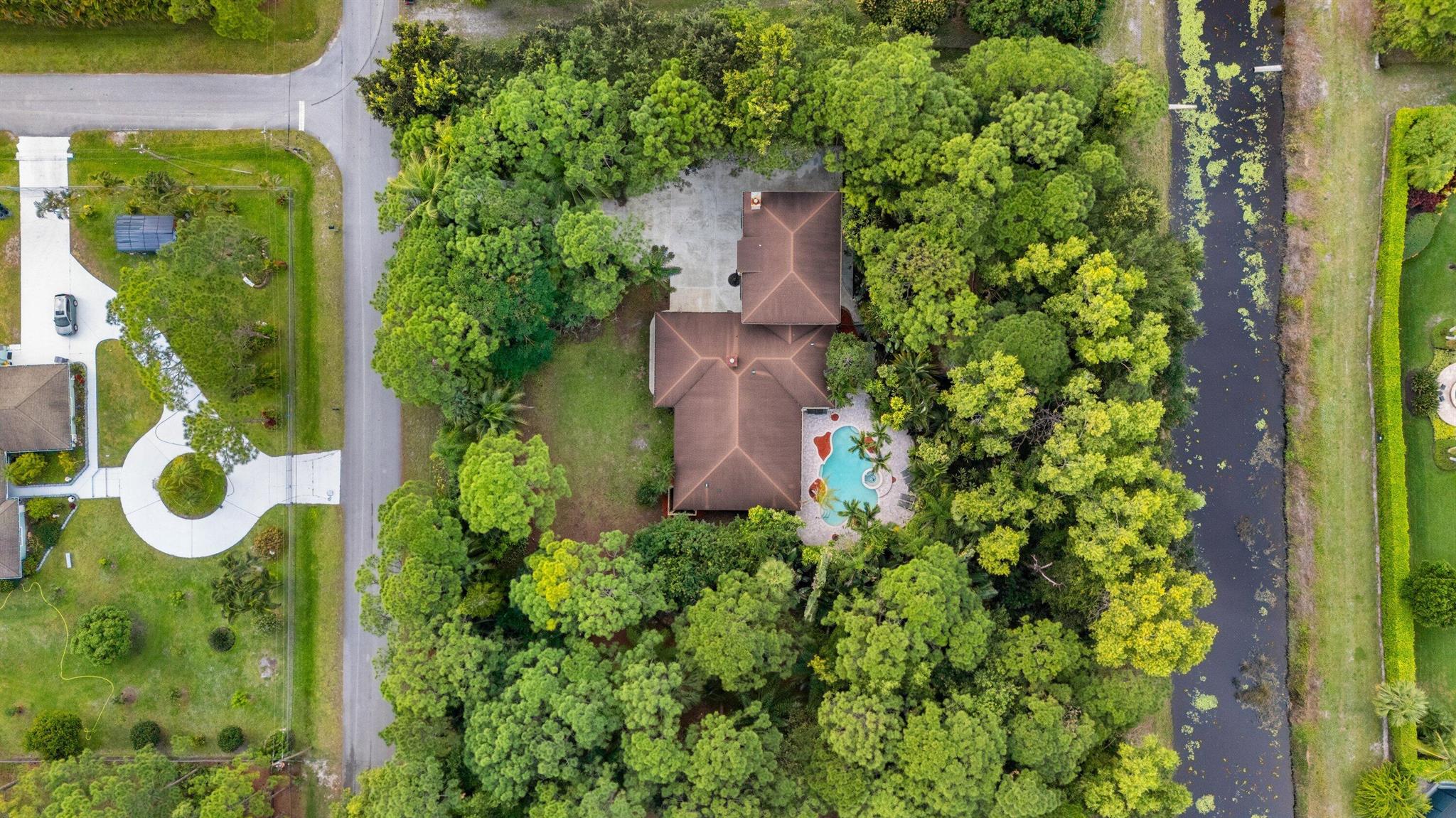 Palm Beach Country Estate - Residential