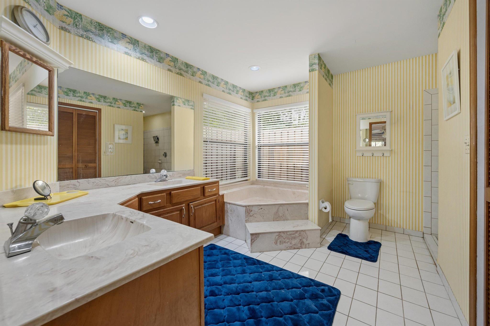 Palm Beach Country Estate - Residential