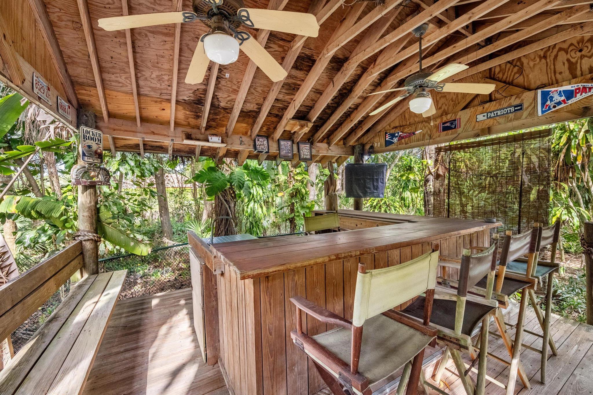 Palm Beach Country Estate - Residential