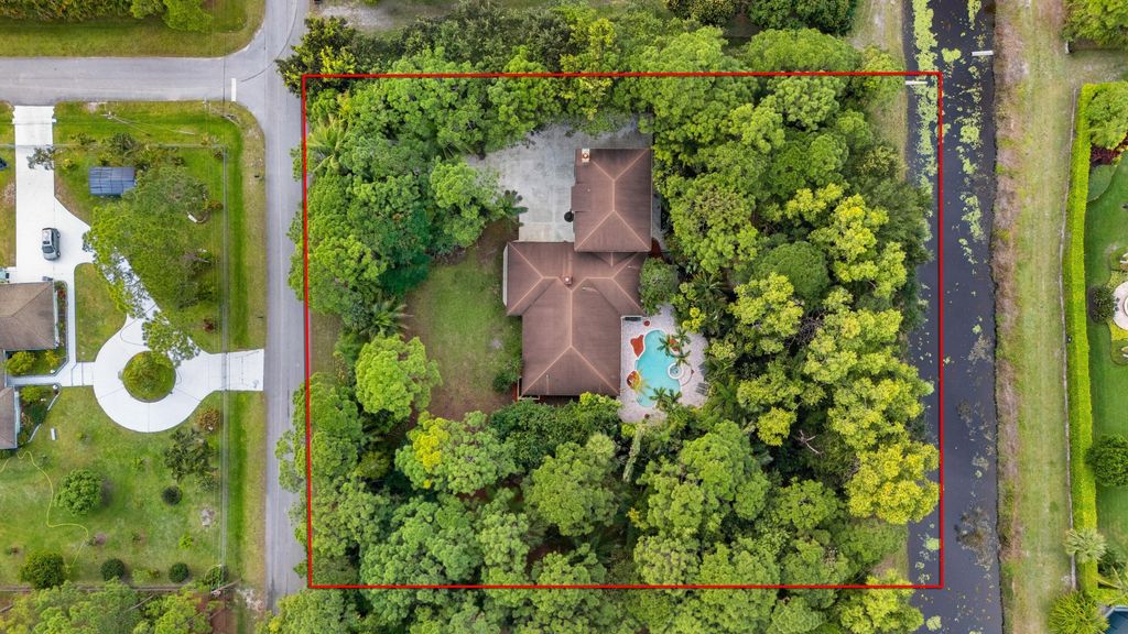 Photo of 7169 154th Court N, Palm Beach Gardens, FL 33418 (MLS # R11148203)