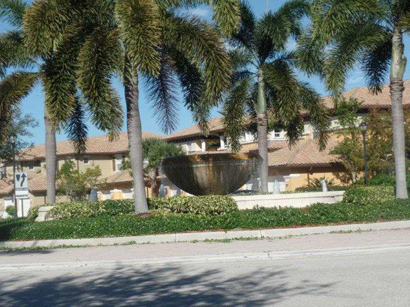 Cypress Pointe Heron Bay - Residential Lease