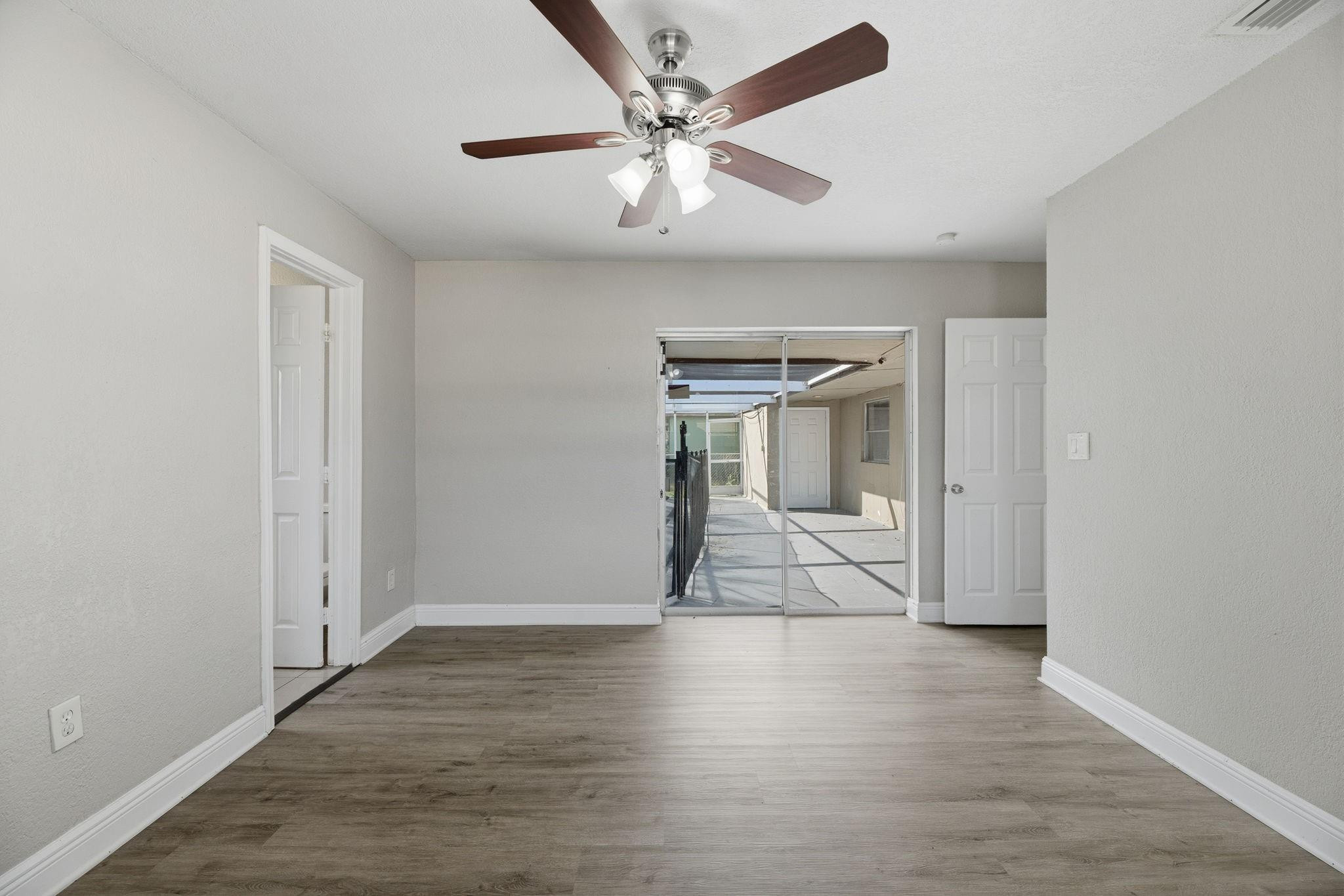 Miramar Sec 9 48-31 B - Residential