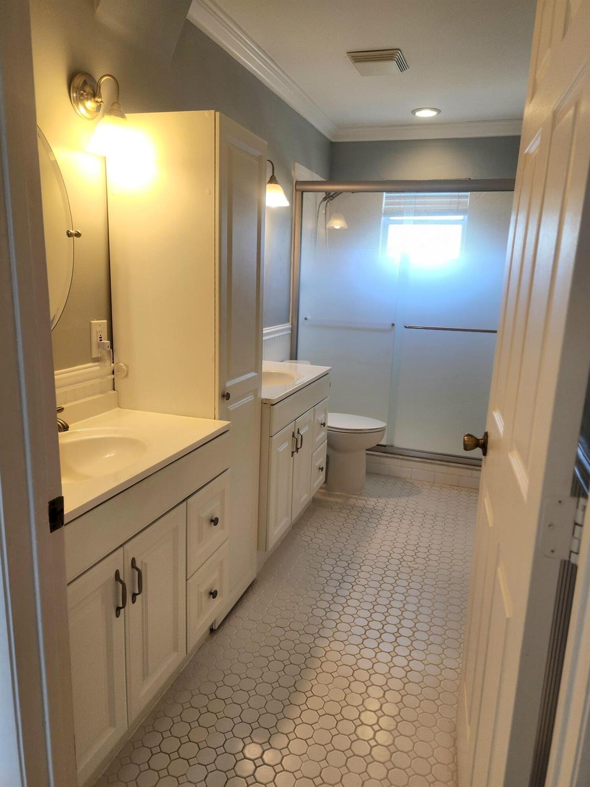 WEITZER SUB 2 - Residential Lease