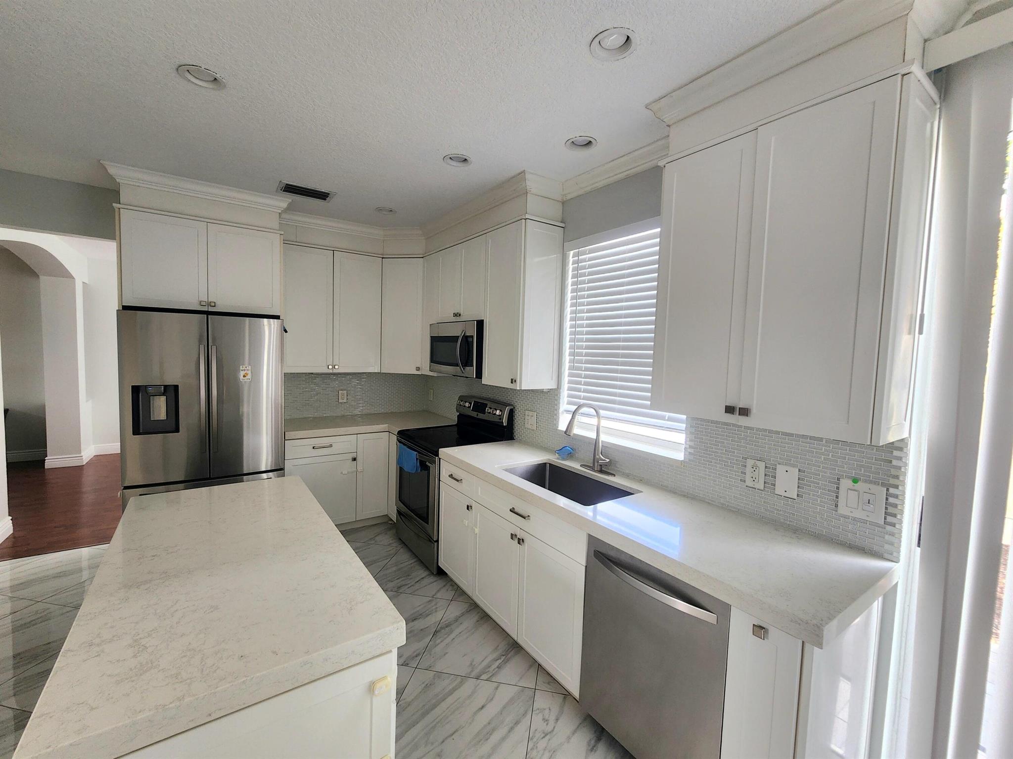 WEITZER SUB 2 - Residential Lease