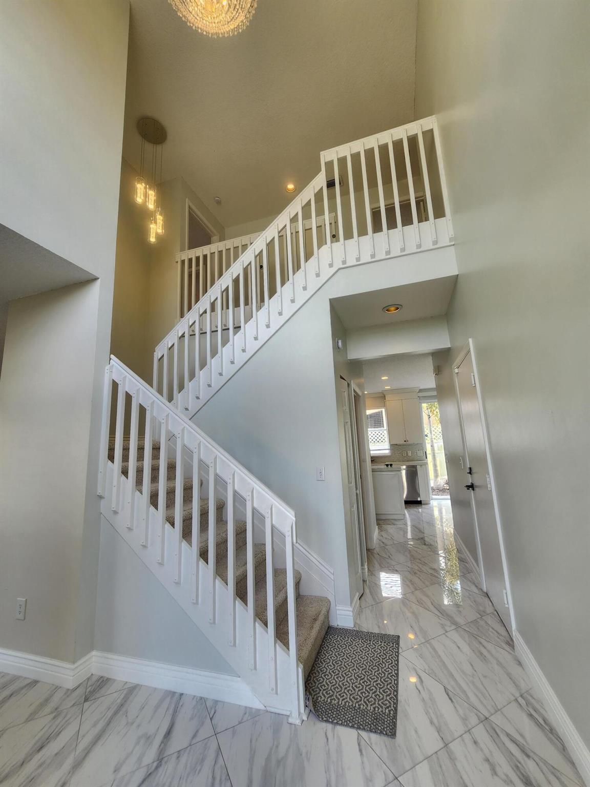 WEITZER SUB 2 - Residential Lease