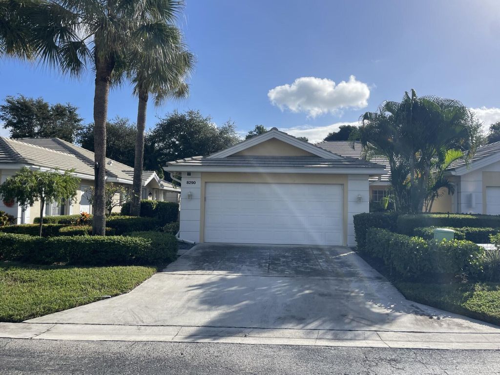 Photo of 8290 Old Forest Road, Palm Beach Gardens, FL 33410 (MLS # R10913440)