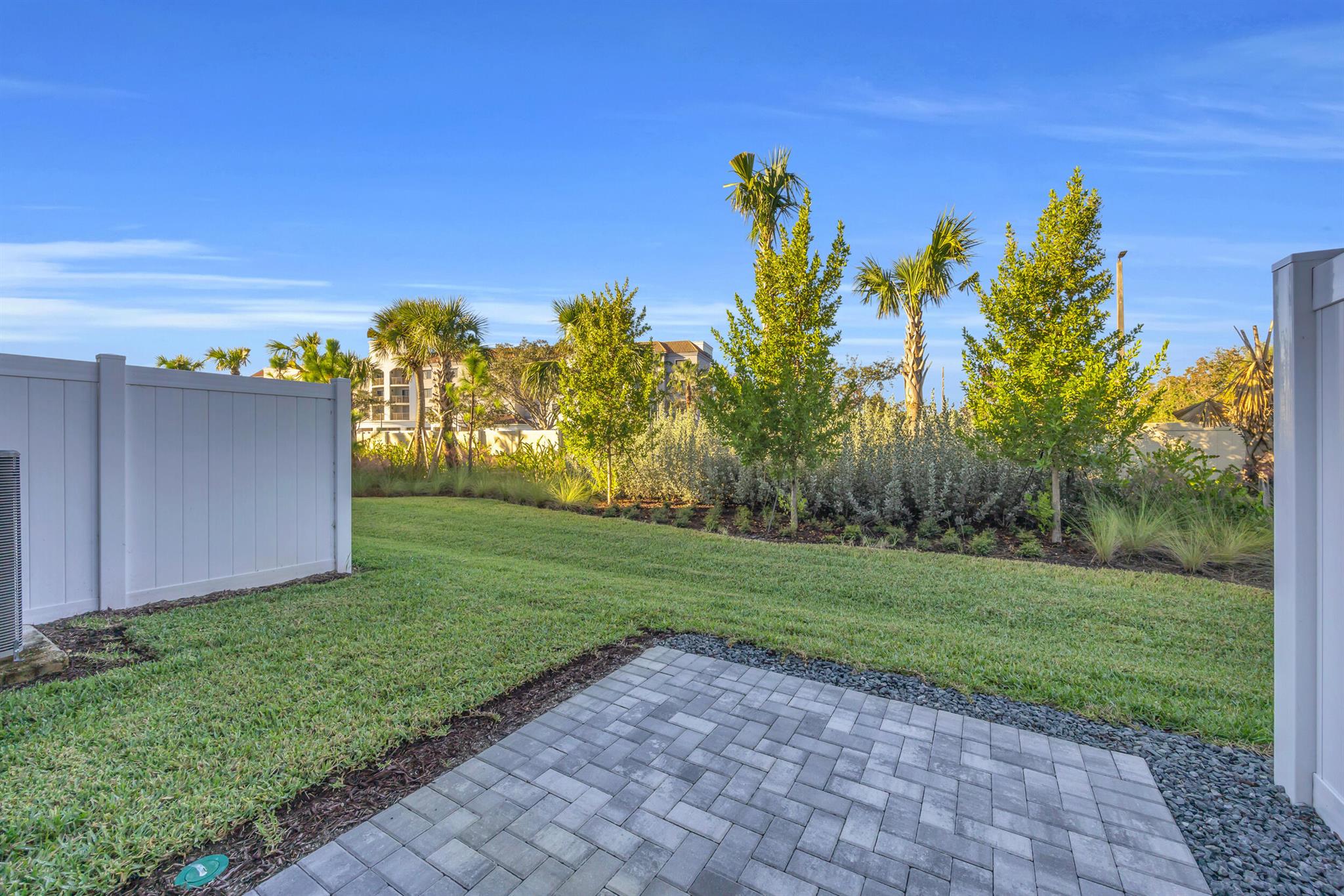 CAMELLIA - Residential Lease