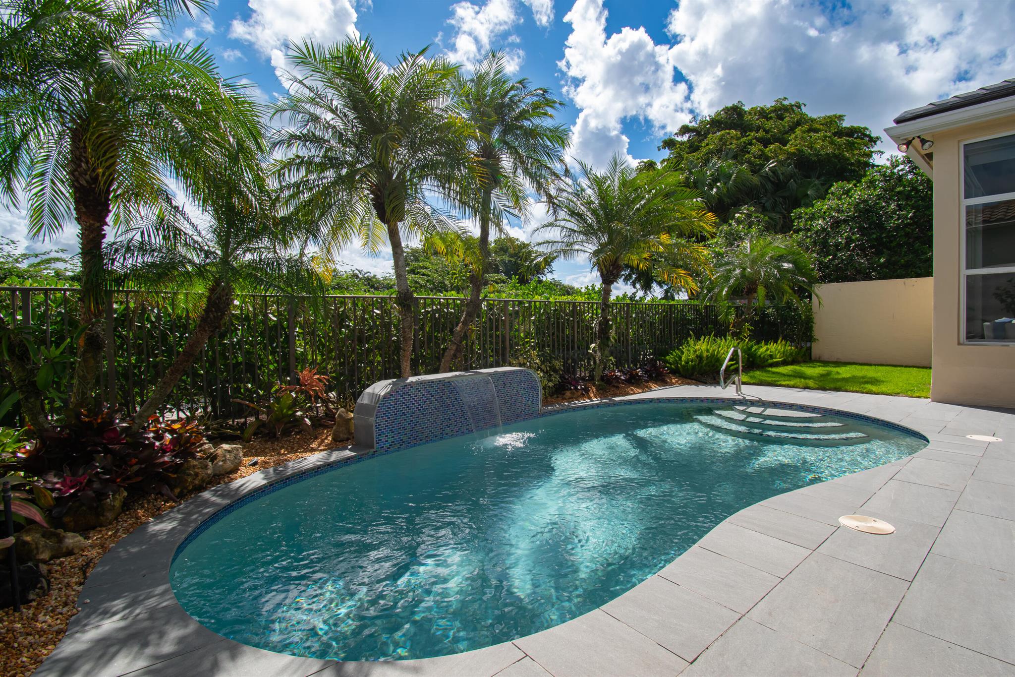 ADDISON RESERVE PAR 15 - Residential