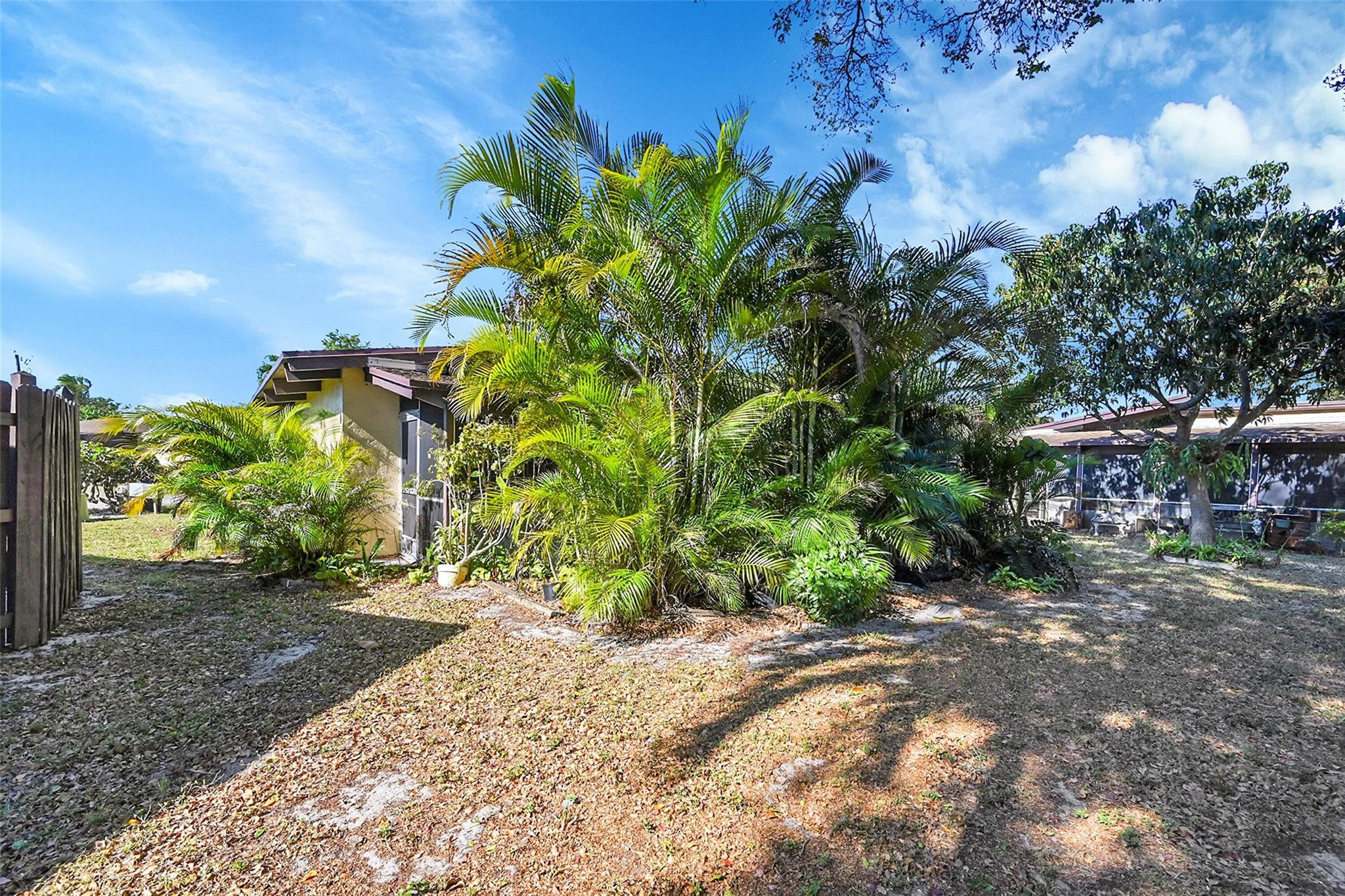 VILLAS AT CARRIAGE HILLS - Residential