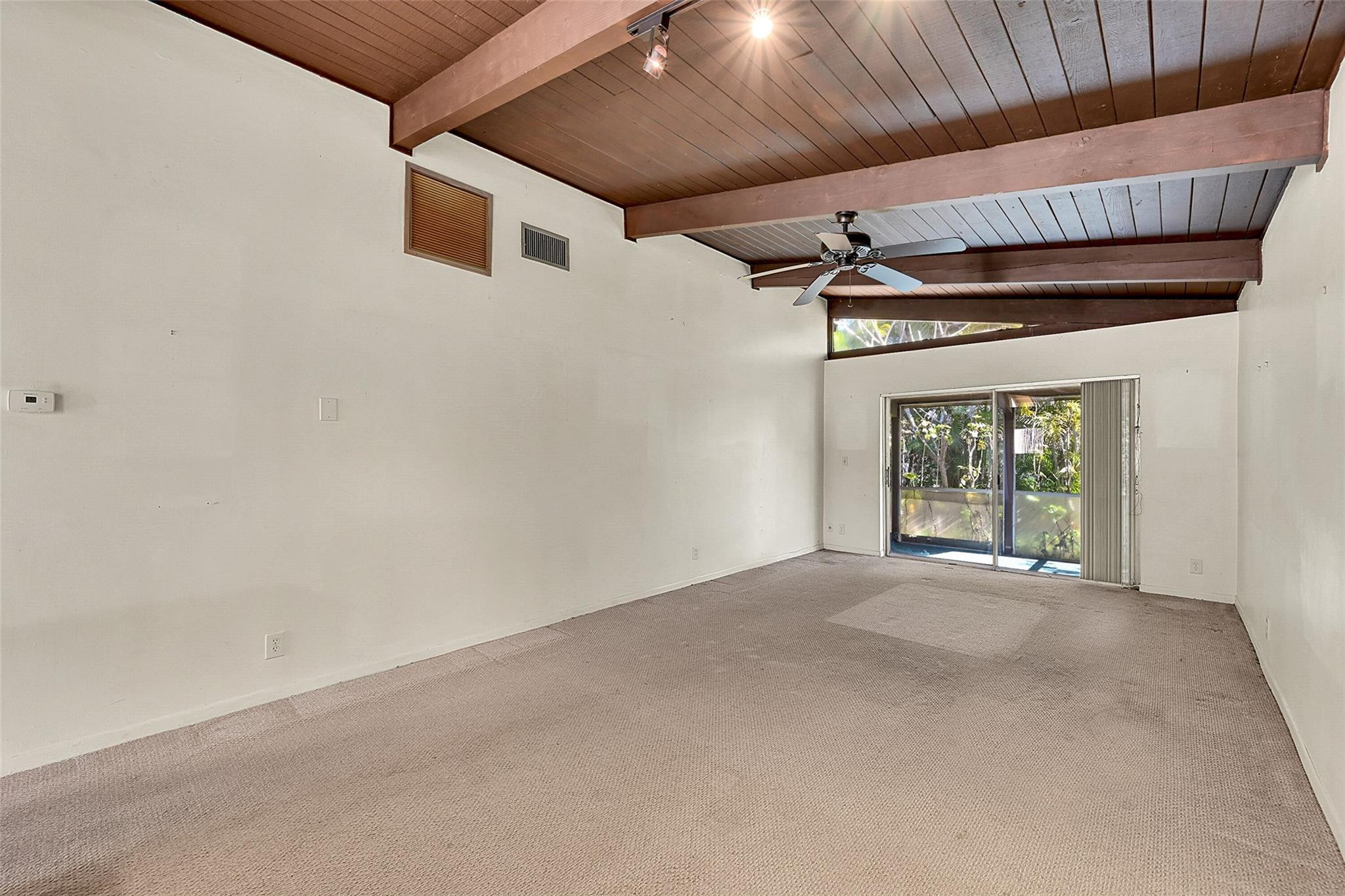 VILLAS AT CARRIAGE HILLS - Residential