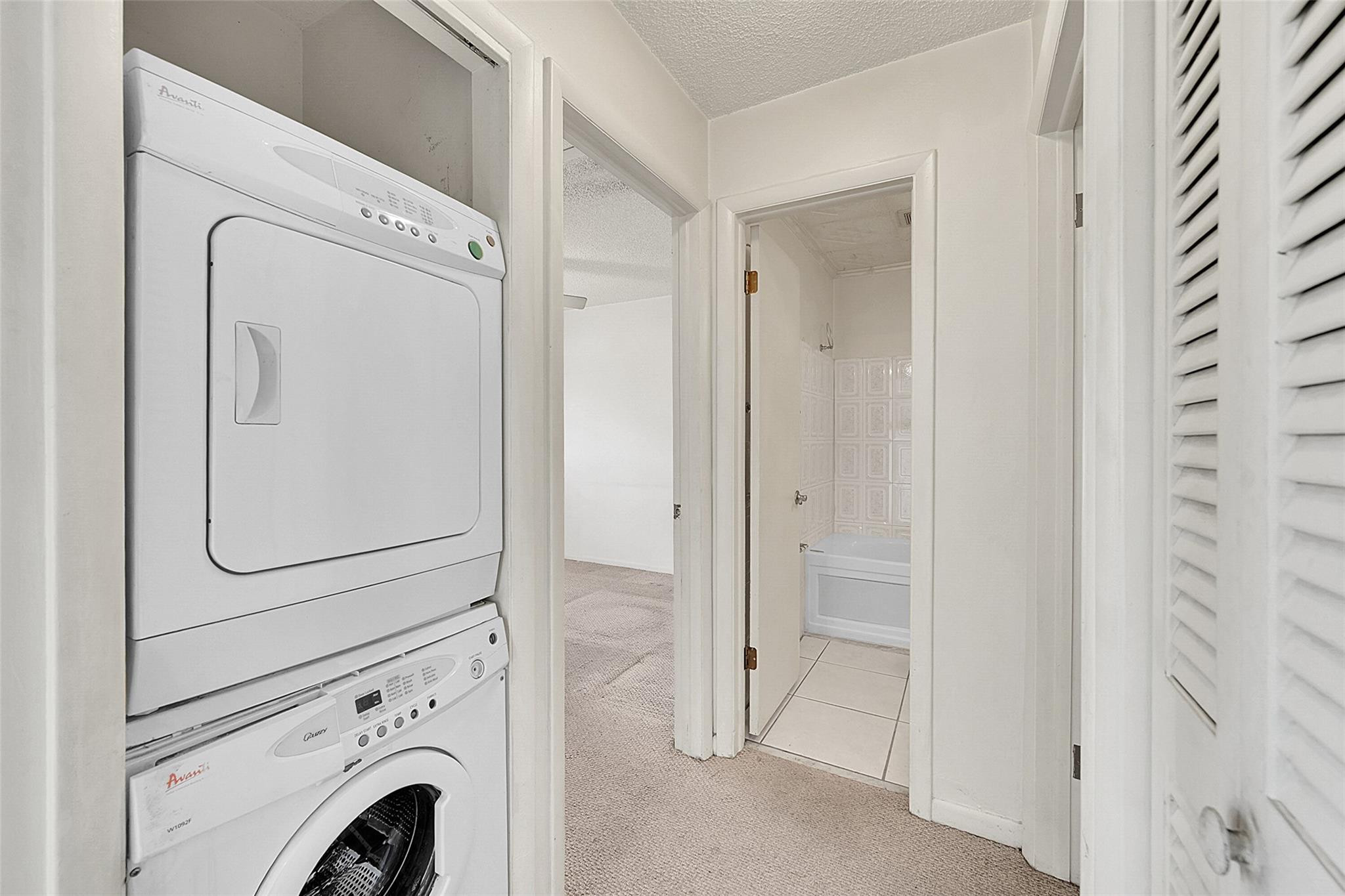 VILLAS AT CARRIAGE HILLS - Residential