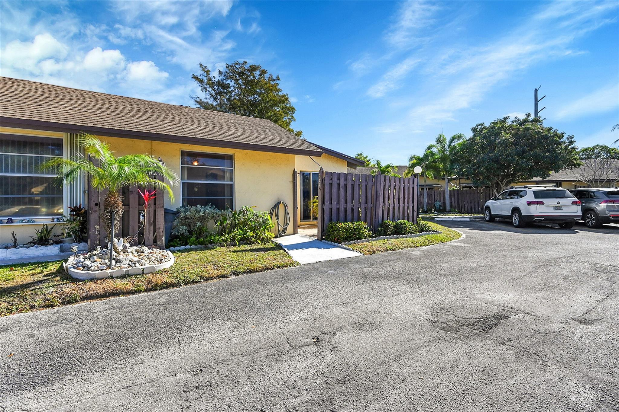 VILLAS AT CARRIAGE HILLS - Residential