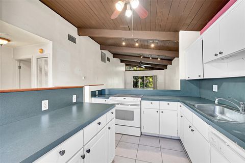 235 Briarwood Circle 2-12A Hollywood FL 33024