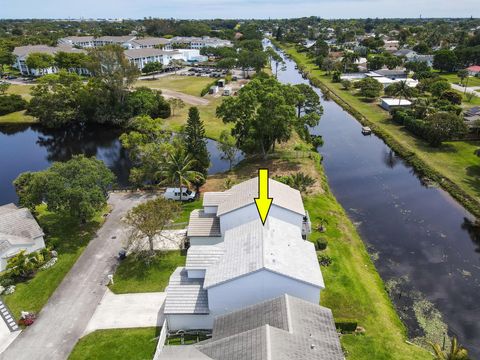 A home in Lake Worth