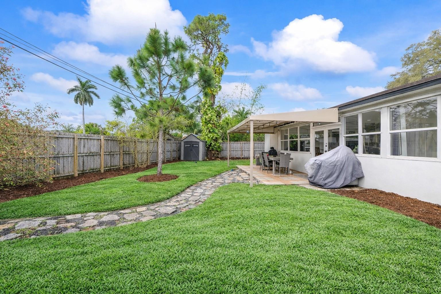 Floranada Ridge Sec A 30- - Residential