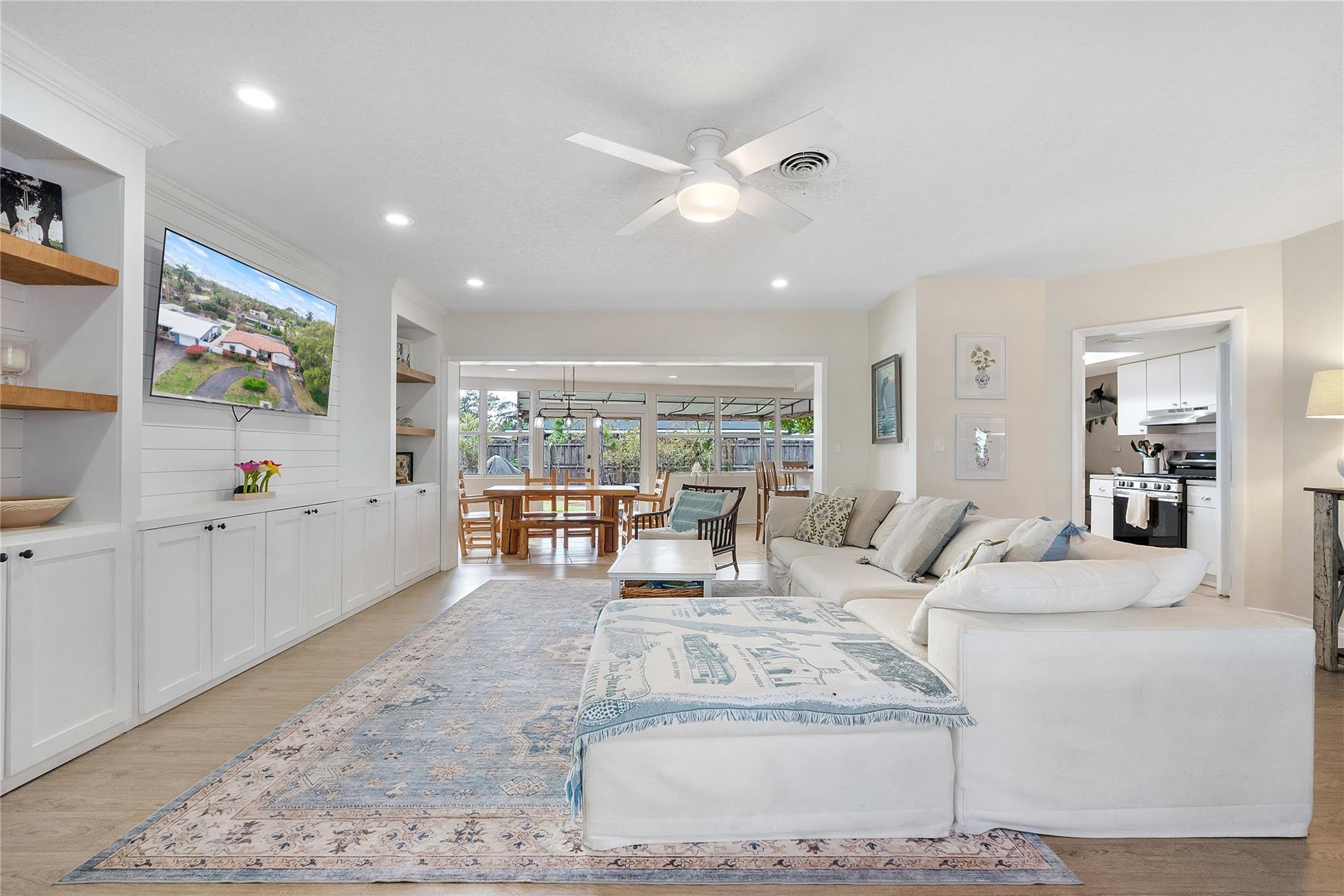 Floranada Ridge Sec A 30- - Residential