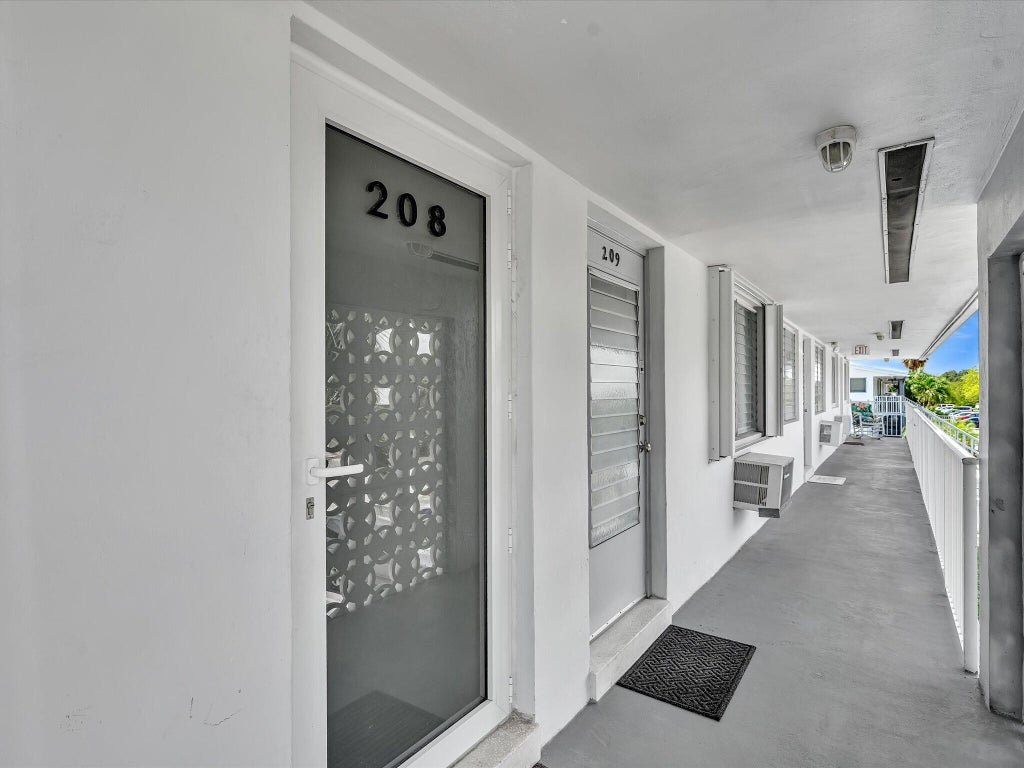 Photo of 2020 NE 51st Court #208, Fort Lauderdale, FL 33308 (MLS # B26077615)