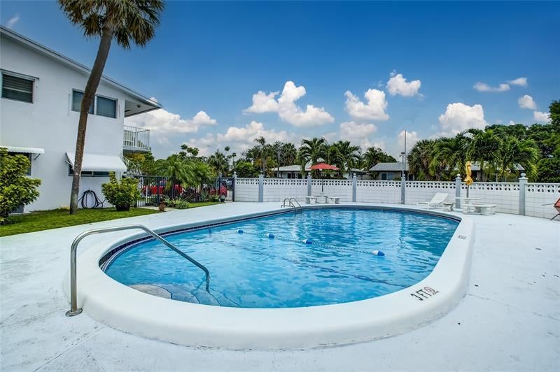 Photo of 2020 NE 51st Court #208, Fort Lauderdale, FL 33308 (MLS # B26077615)