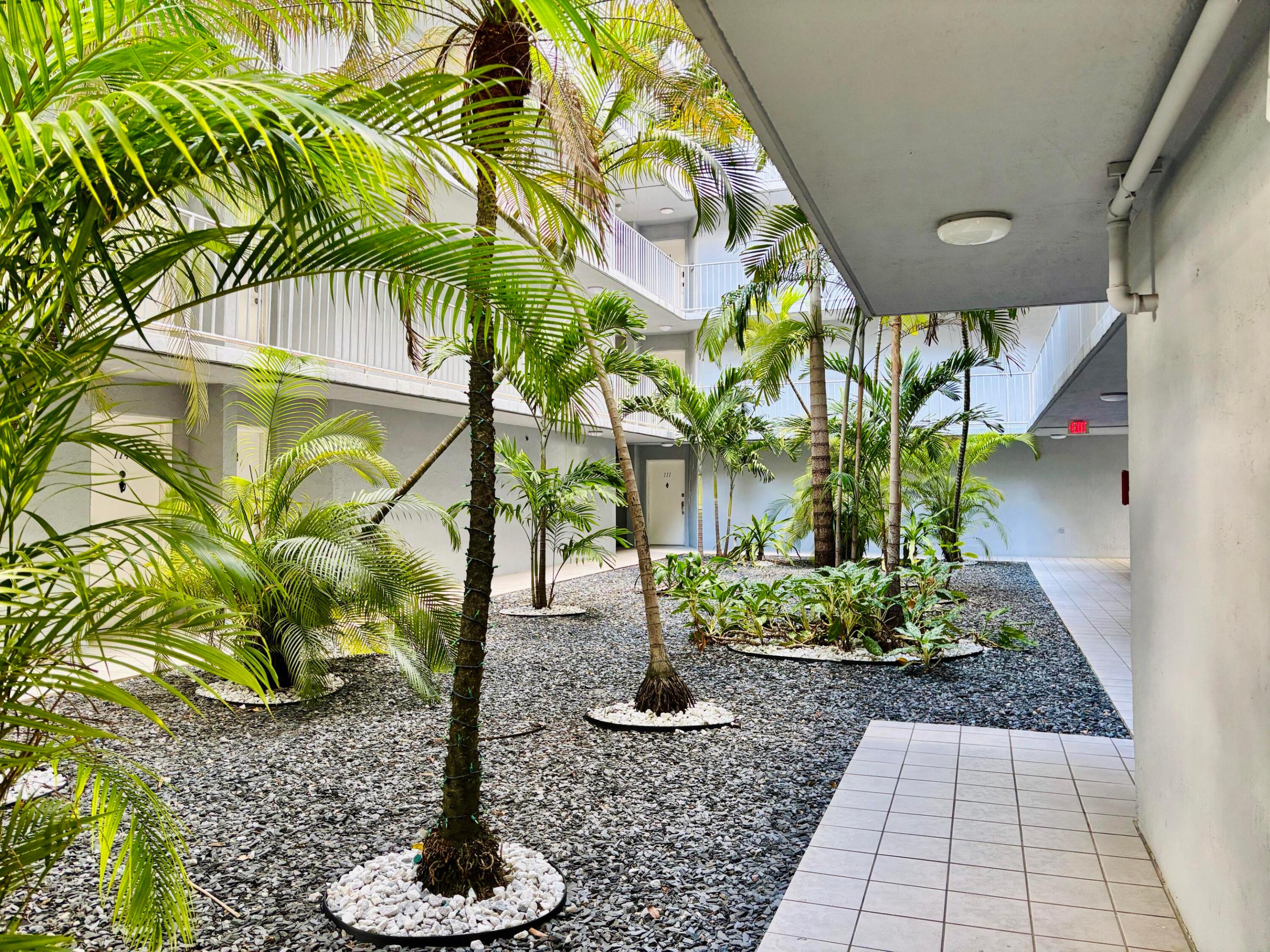 PALM COURT OF MIAMI CONDO - Residential Lease