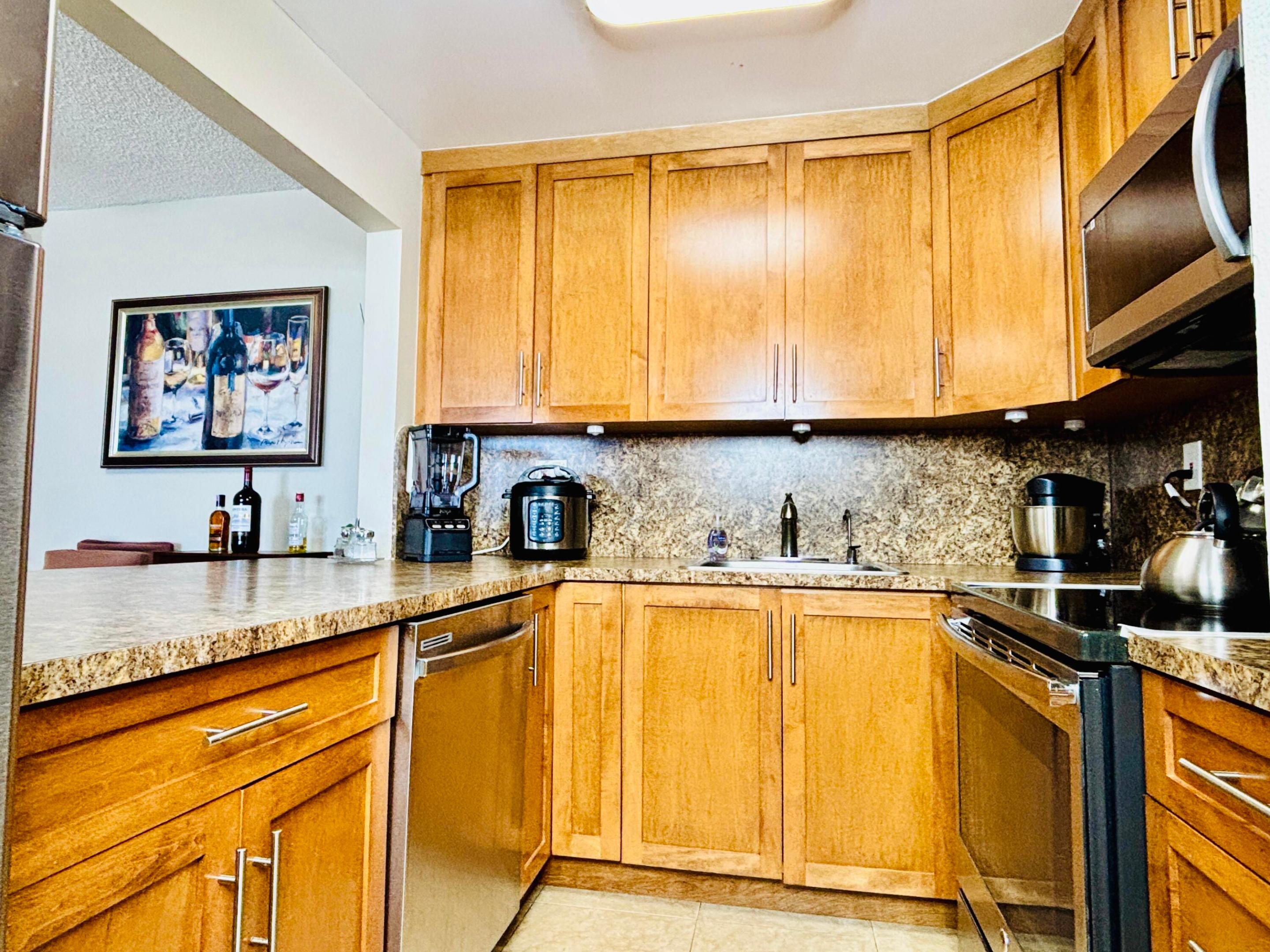 PALM COURT OF MIAMI CONDO - Residential Lease